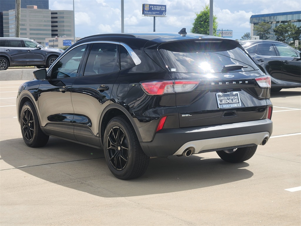 2022 Ford Escape SEL - 4