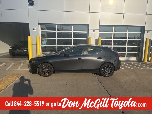 2019 Mazda MAZDA3 Preferred Hatchback FWD