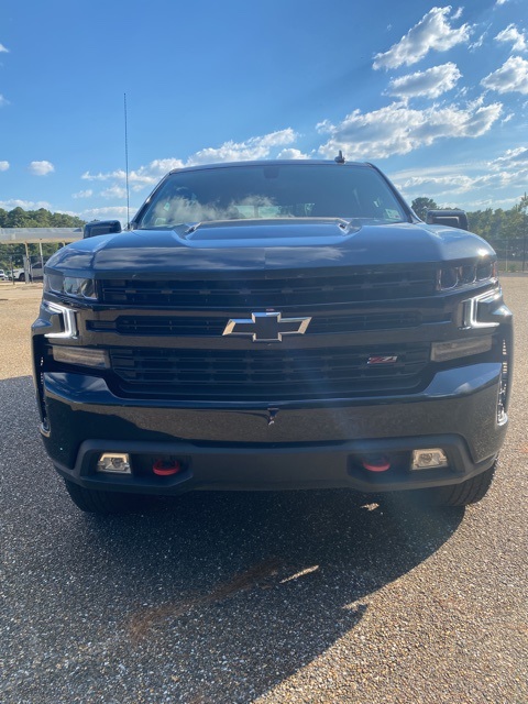 2022 Chevrolet Silverado 1500 LT Trail Boss photo 2