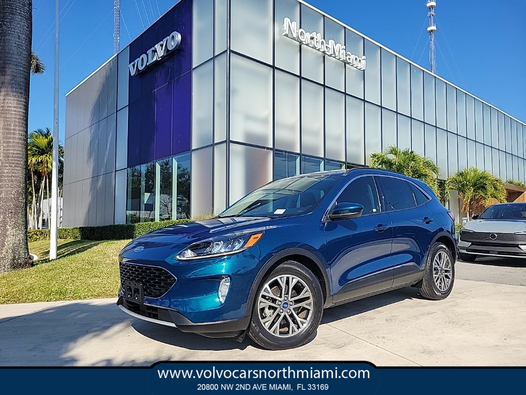 2020 Ford Escape SEL