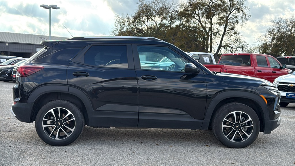 2025 Chevrolet TrailBlazer LT - 1