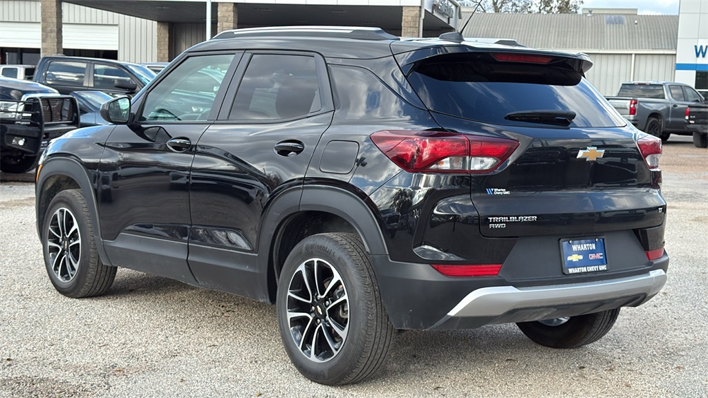 2025 Chevrolet TrailBlazer LT - 3