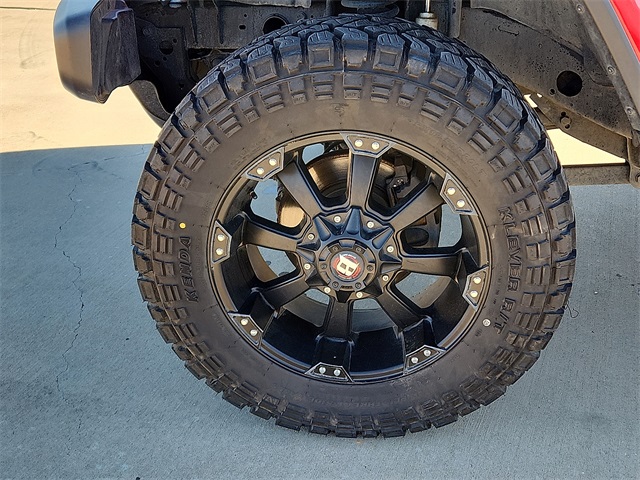 Used Car 2018 Jeep Wrangler  Unlimited Sahara For Sale Under $30,000 In Plainview, Texas