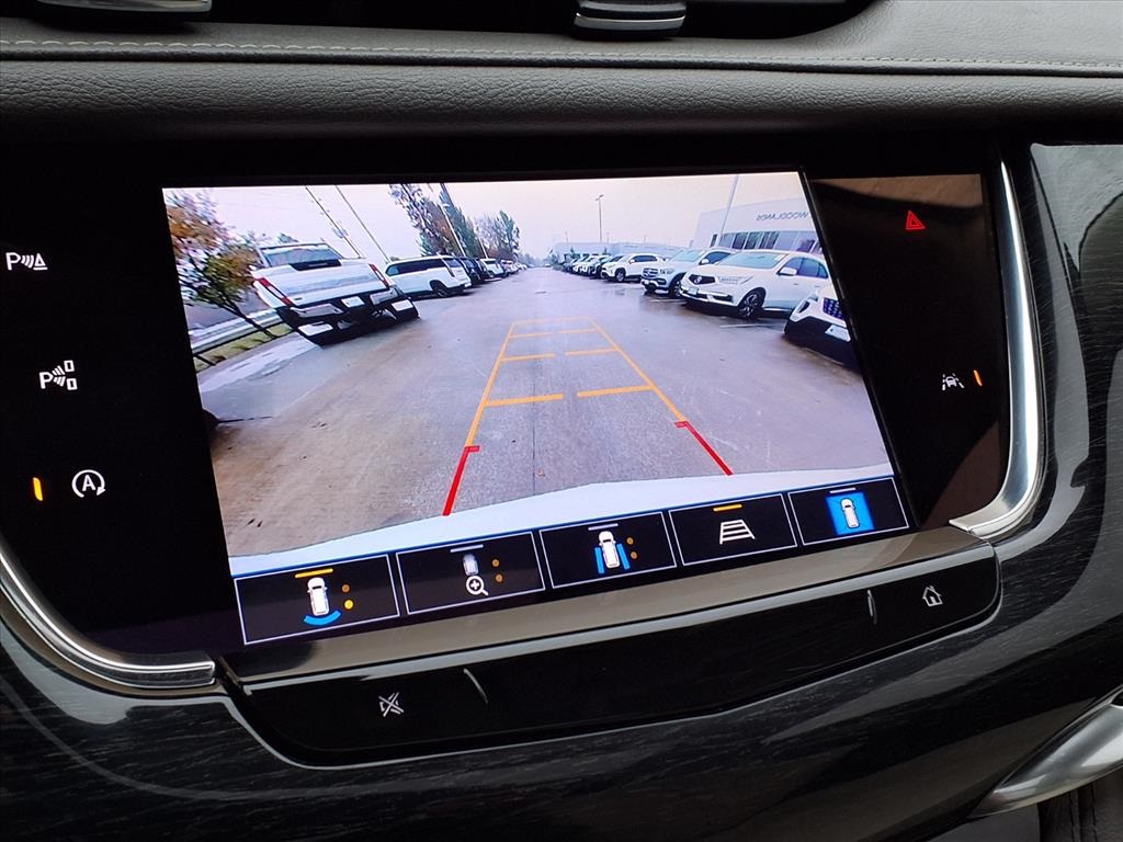 2023 Cadillac XT6 Premium Luxury White at Tom Peacock Cadillac