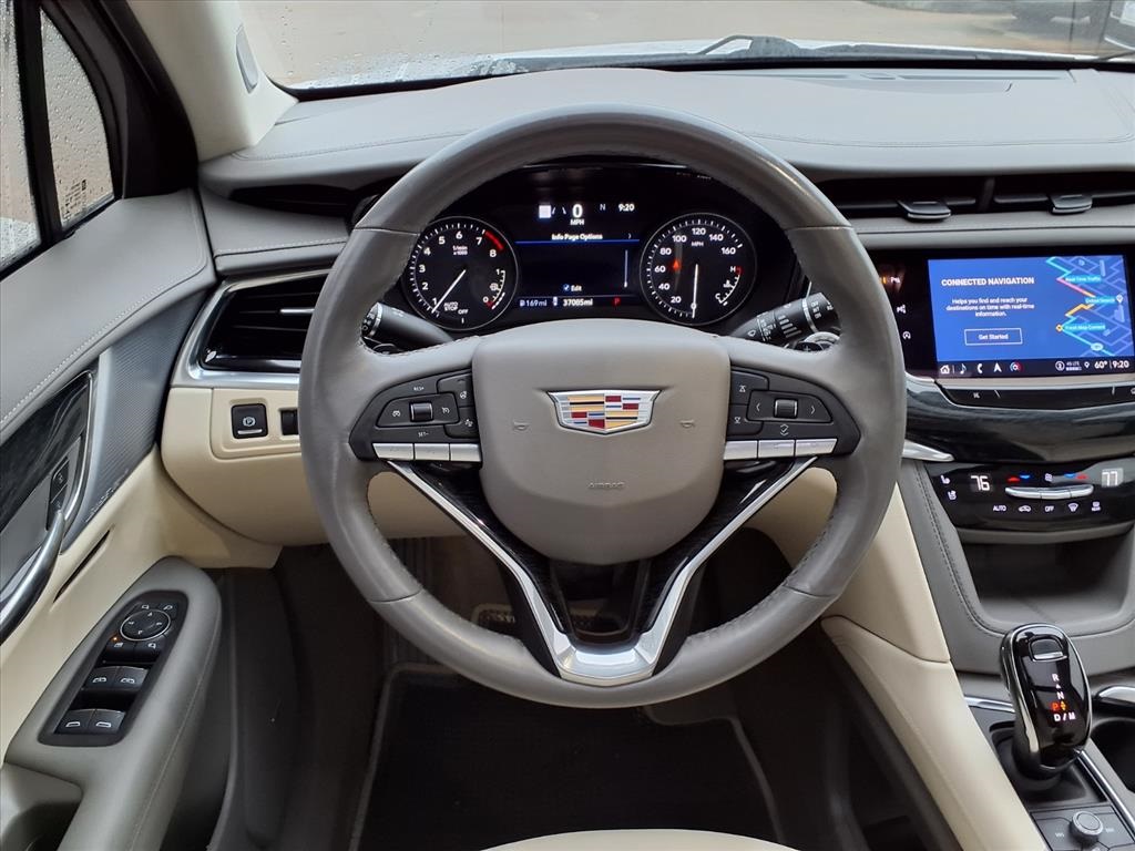 2023 Cadillac XT6 Premium Luxury White at Tom Peacock Cadillac