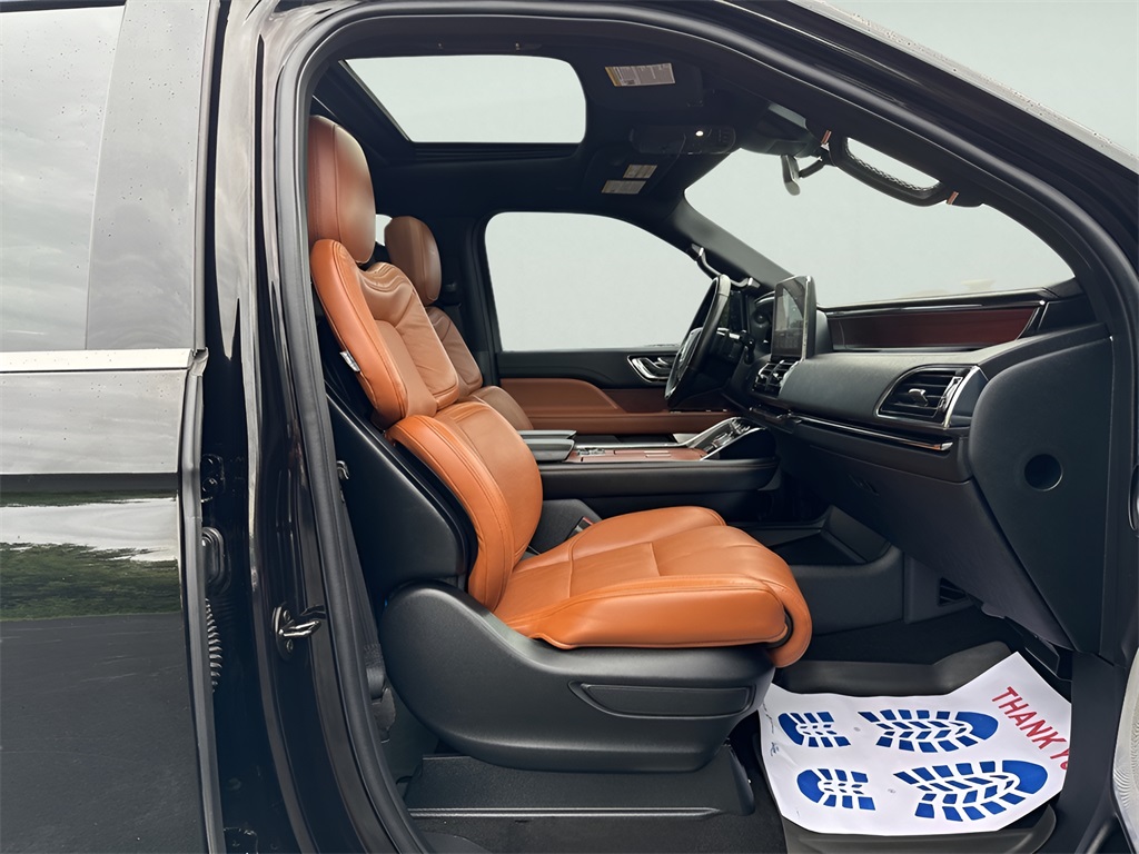 2021 Lincoln Navigator