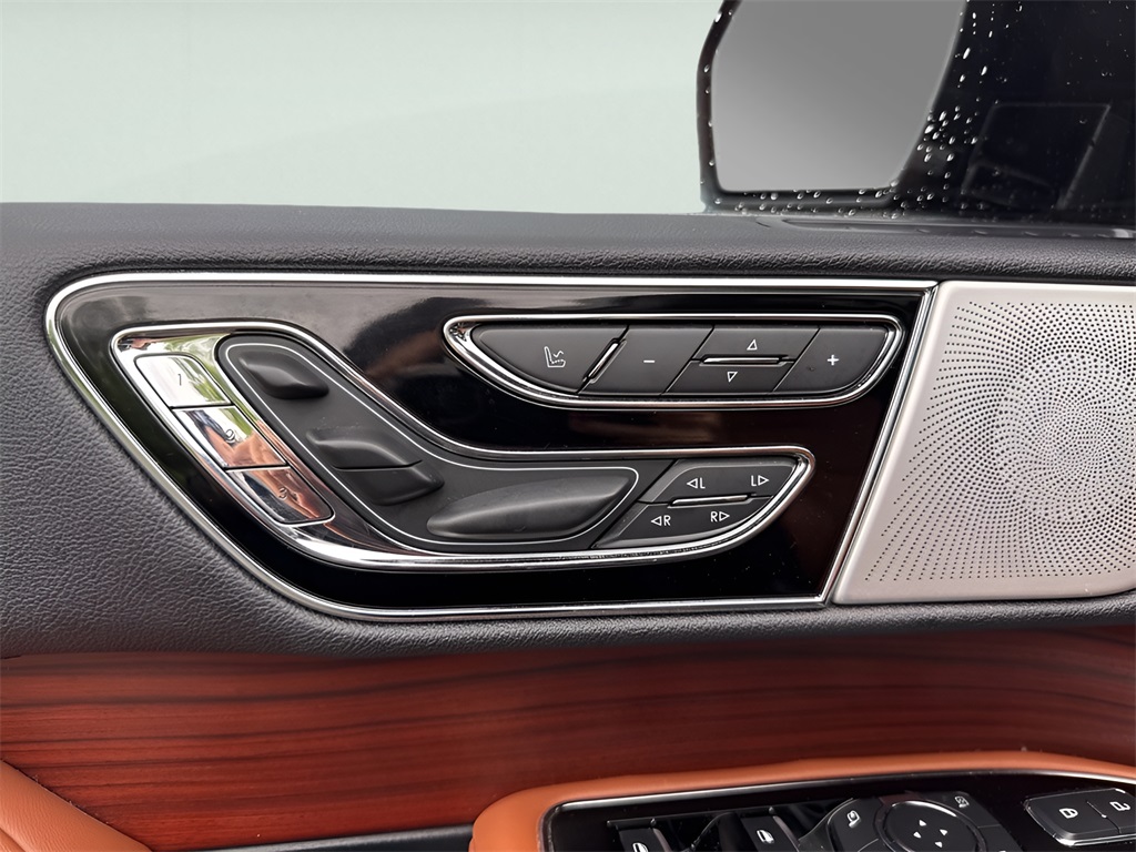 2021 Lincoln Navigator