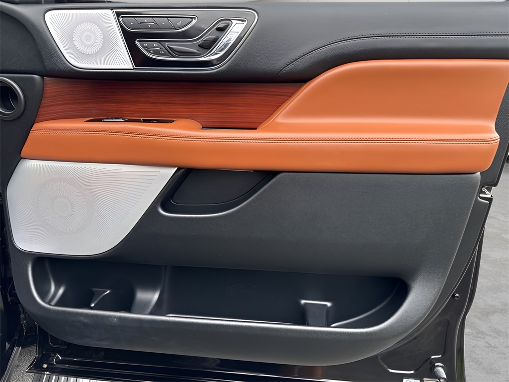 2021 Lincoln Navigator
