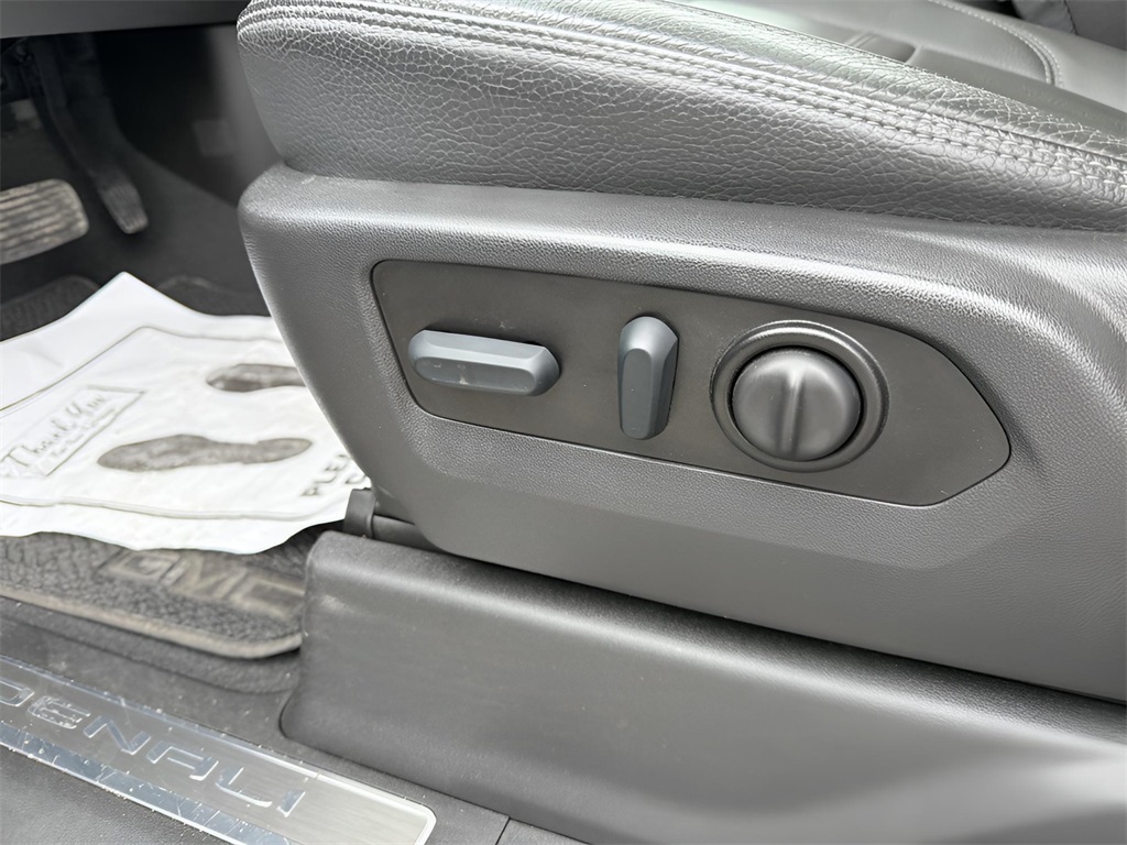 2022 GMC Sierra 1500 Limited