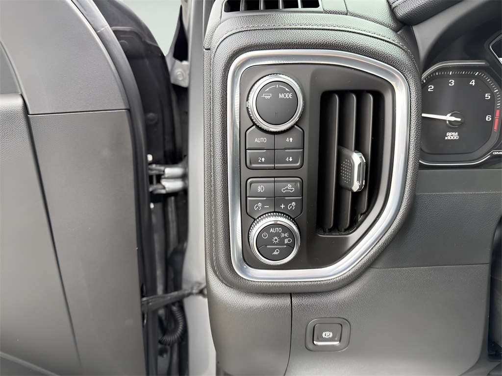 2022 GMC Sierra 1500 Limited