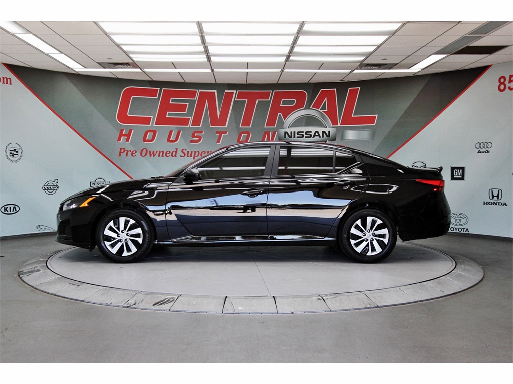 2025 Nissan Altima 2.5 S Black at Shottenkirk Kia Fort Bend