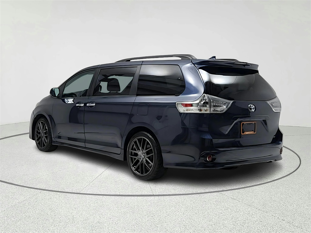 2018 Toyota Sienna SE Blue at DeMontrond Gulf Freeway