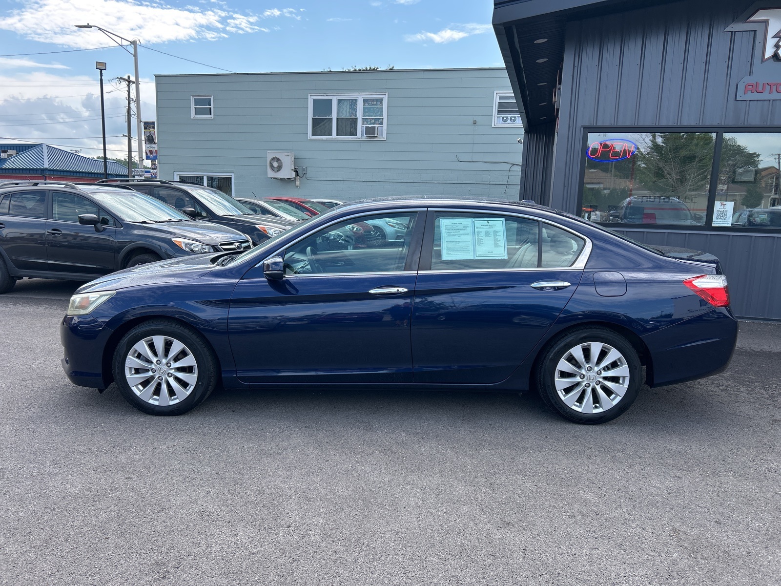 2014 Honda Accord EX-L photo 2