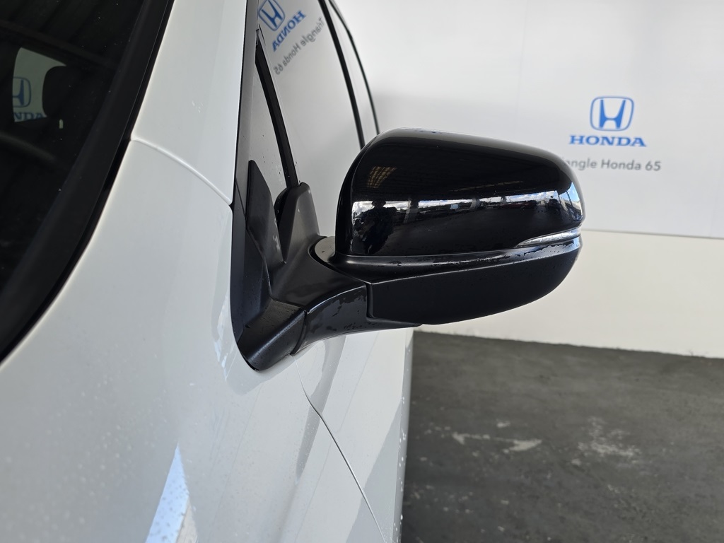 Thumbnail: 2022 Honda Pilot - 10