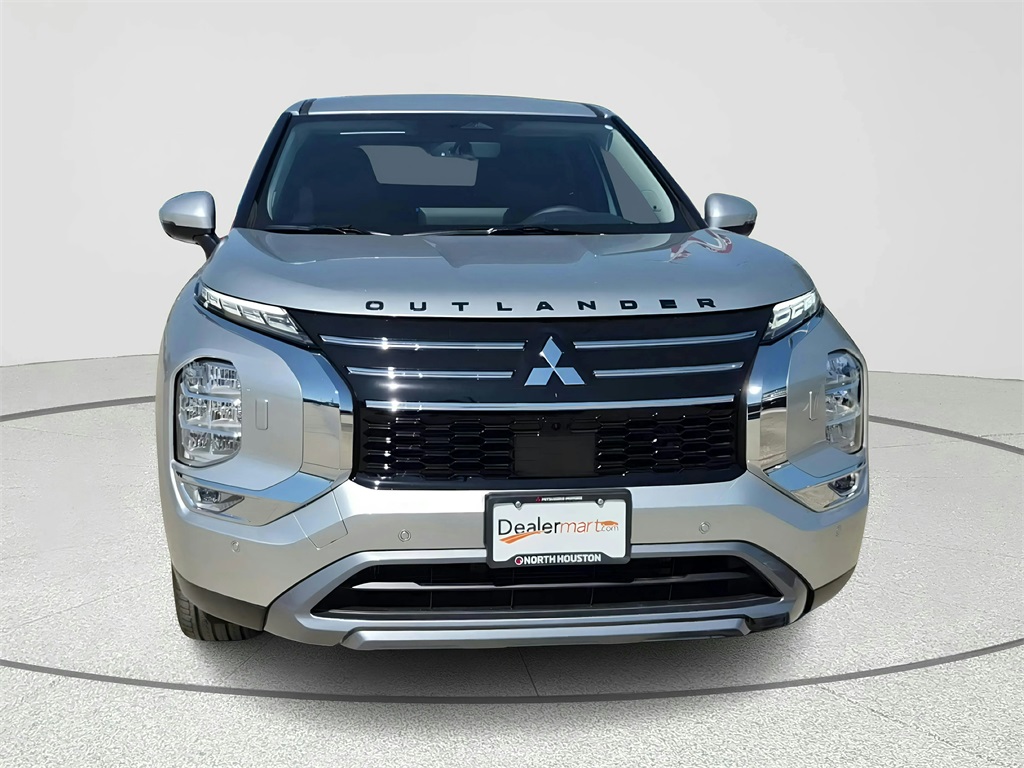 2025 Mitsubishi Outlander SE - 1