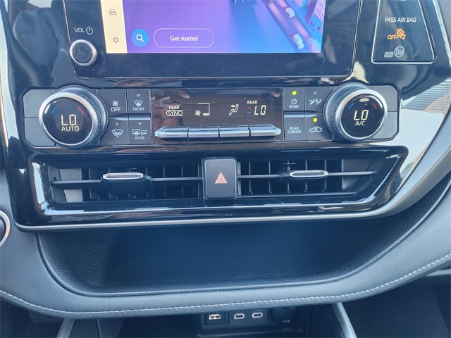 2024 Toyota Highlander LE Silver at Don McGill Toyota