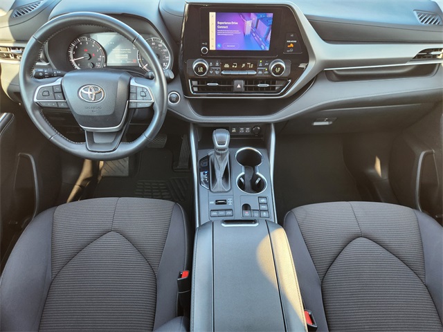 2024 Toyota Highlander LE Silver at Don McGill Toyota