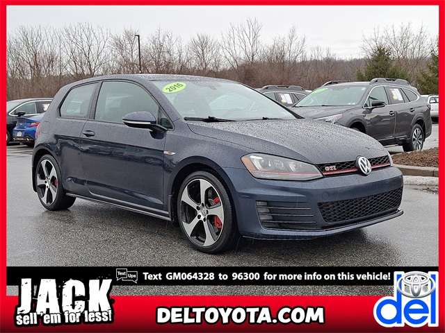 2016 Volkswagen Golf GTI 2.0T SE 2-Door FWD with Performance Package
