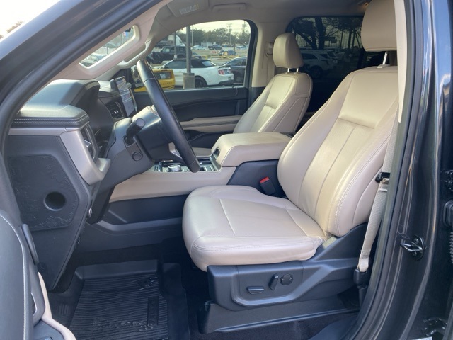 Used Car 2023 Ford Expedition Max  Xlt For Sale Under $50,000 In San Antonio, Texas