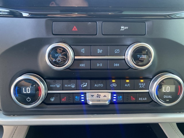 Used Car 2023 Ford Expedition Max  Xlt For Sale Under $50,000 In San Antonio, Texas