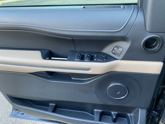 Used Car 2023 Ford Expedition Max  Xlt For Sale Under $50,000 In San Antonio, Texas