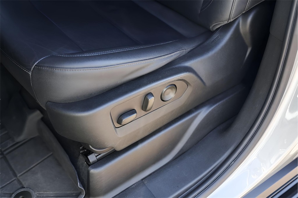 Used Car 2023 Chevrolet Tahoe  Lt For Sale Under $50,000 In Austin, Texas