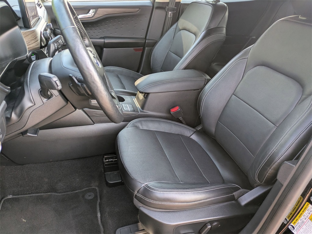 Used 2020 Ford Escape For Sale in Findlay, OH