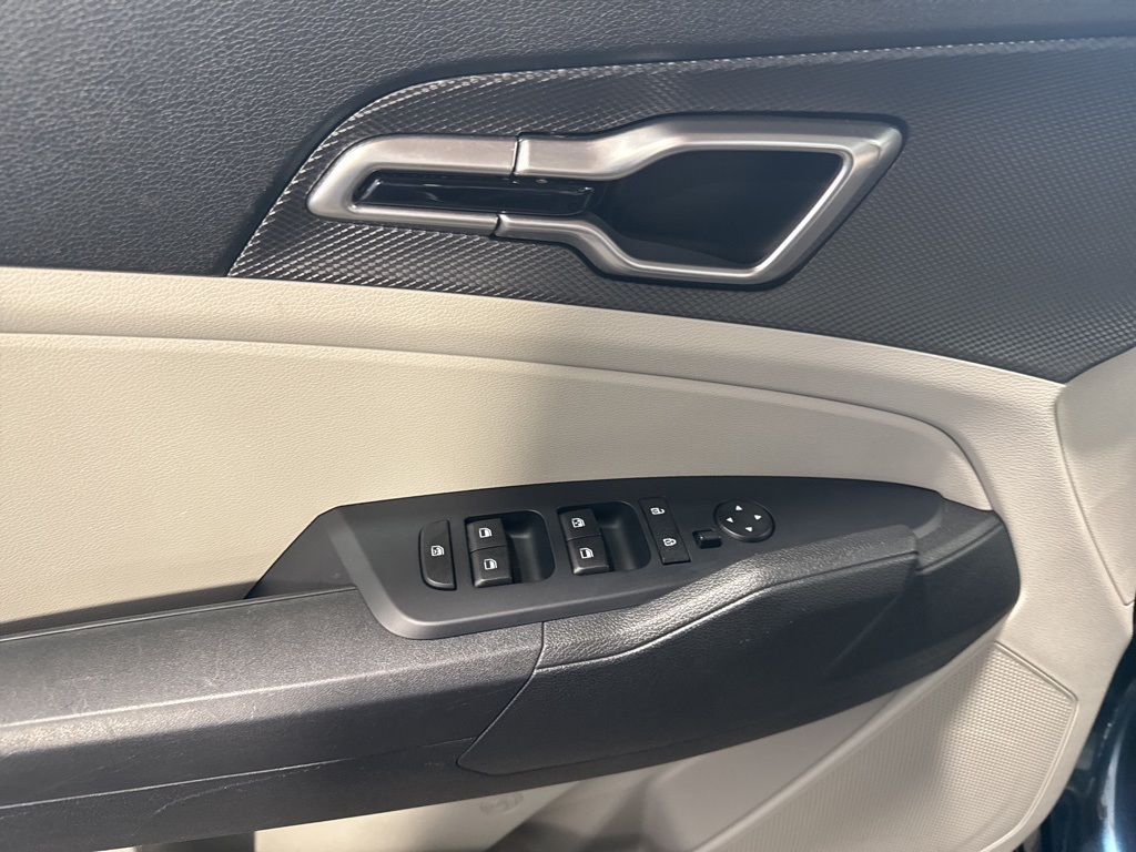 Thumbnail: 2025 Kia Sportage - 28