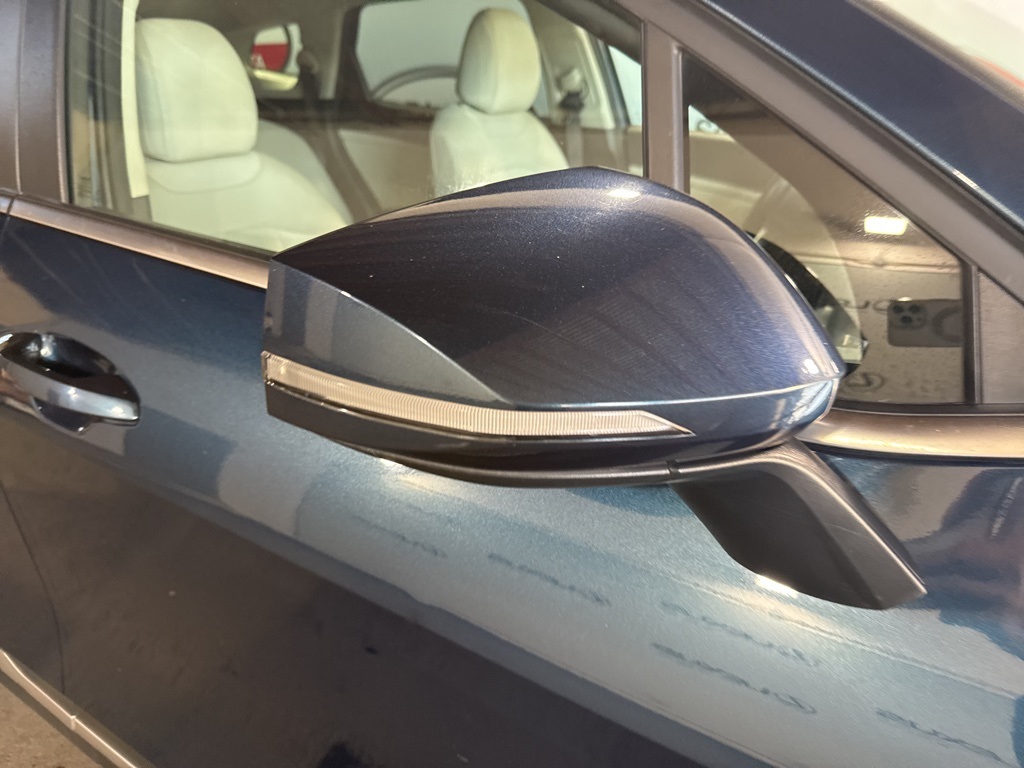 Thumbnail: 2025 Kia Sportage - 9