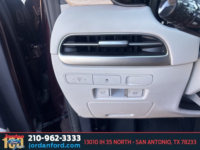 Used Car 2023 Hyundai Palisade  Limited For Sale Under $35,000 In San Antonio, Texas