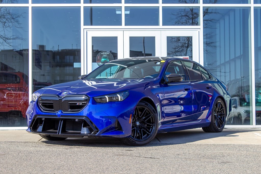 2025 BMW M5 AWD