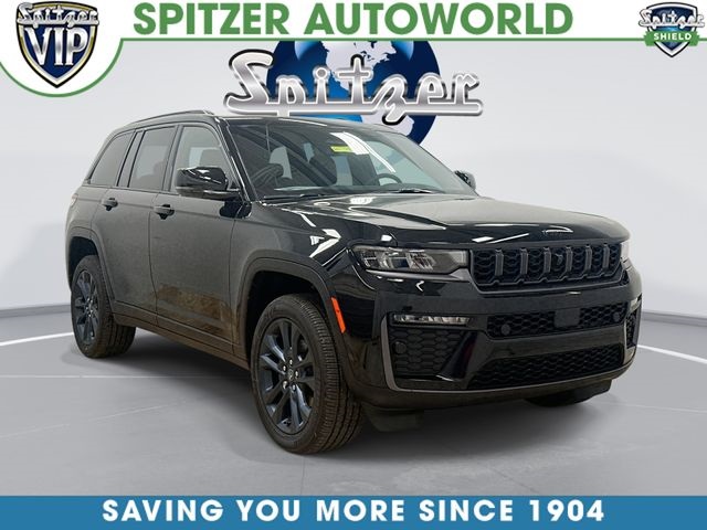 Diamond Black Crystal Pearlcoat 2026 Jeep Grand Cherokee SUV / Crossover Four-Wheel Drive 8-Speed Automatic