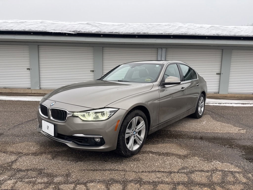 2018 BMW 3 Series 330i xDrive Sedan AWD