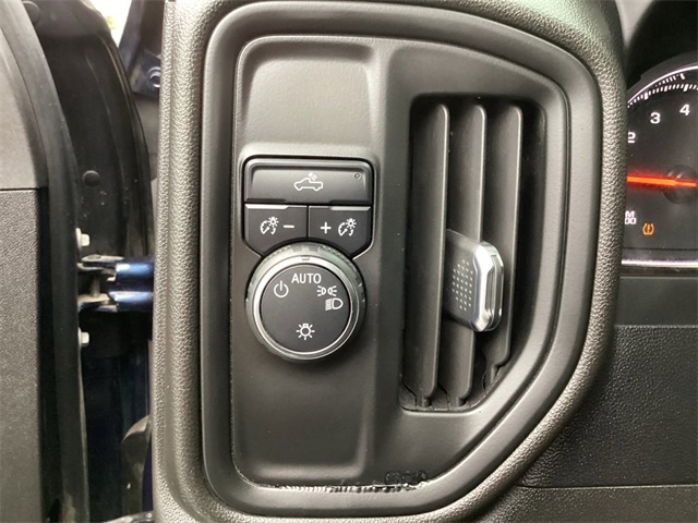 Used Car 2022 Chevrolet Silverado 2500hd  Custom For Sale Under $35,000 In San Antonio, Texas