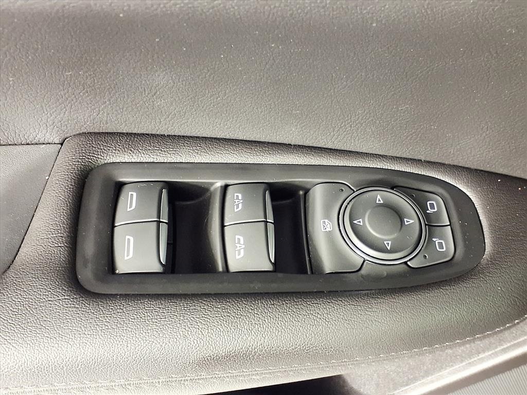 2023 Cadillac XT5 Luxury Silver at AutoSavvy Houston Northwest