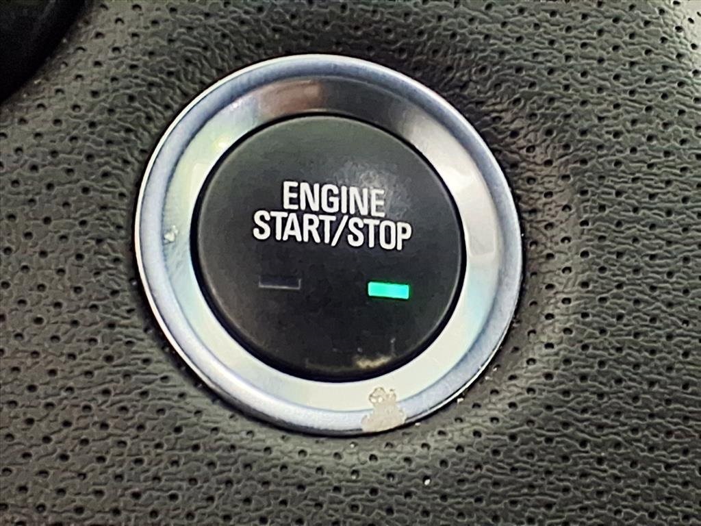 2023 Cadillac XT5 Luxury Silver at AutoSavvy Houston Northwest