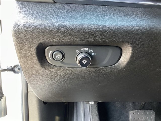 Used Car 2023 Chevrolet Traverse  Lt Leather For Sale Under $30,000 In San Antonio, Texas