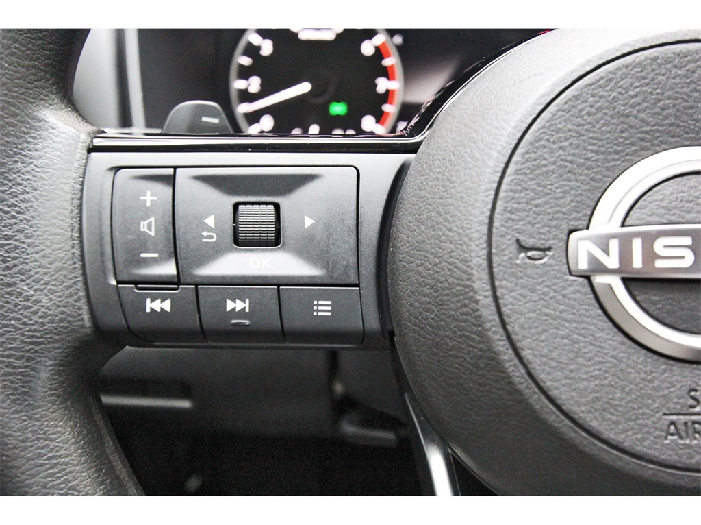 2022 Nissan Rogue SV Black at Central Houston Nissan