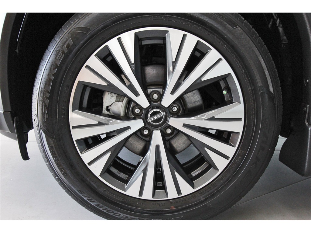 2022 Nissan Rogue SV Black at Central Houston Nissan