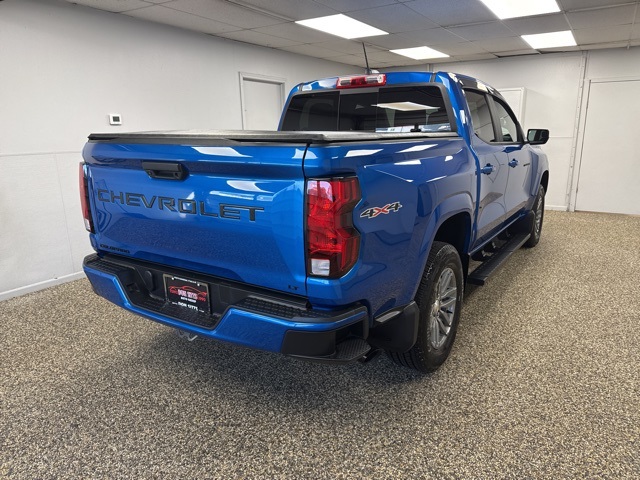 2024 Chevrolet Colorado LT photo 4