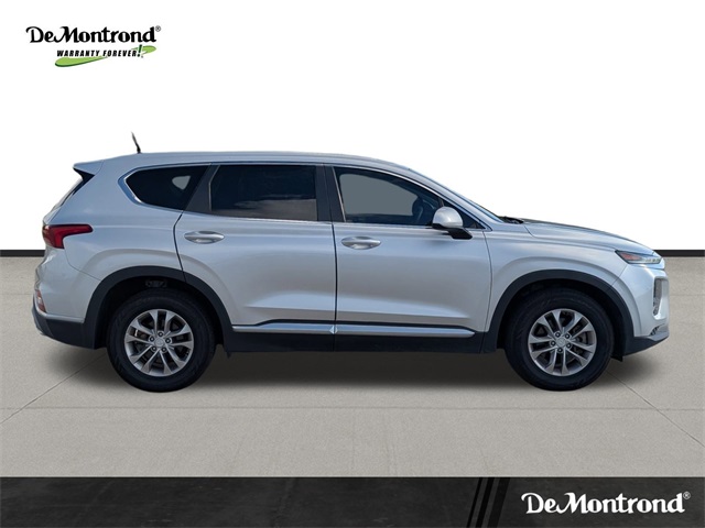2019 Hyundai Santa Fe SE - 4