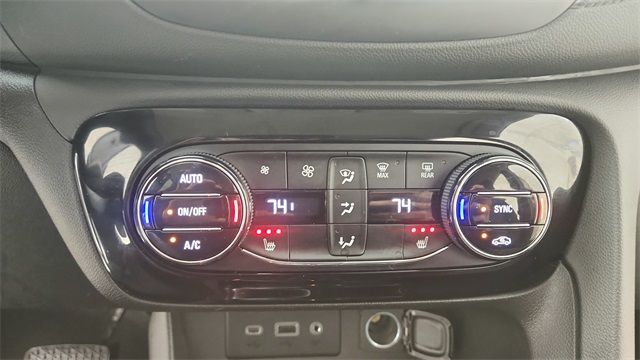 2022 Buick Encore GX Select Black at Community Kia