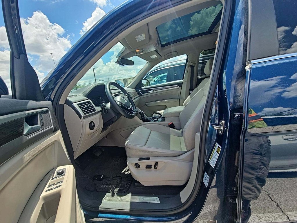 2018 Volkswagen Atlas V6 SEL photo 3