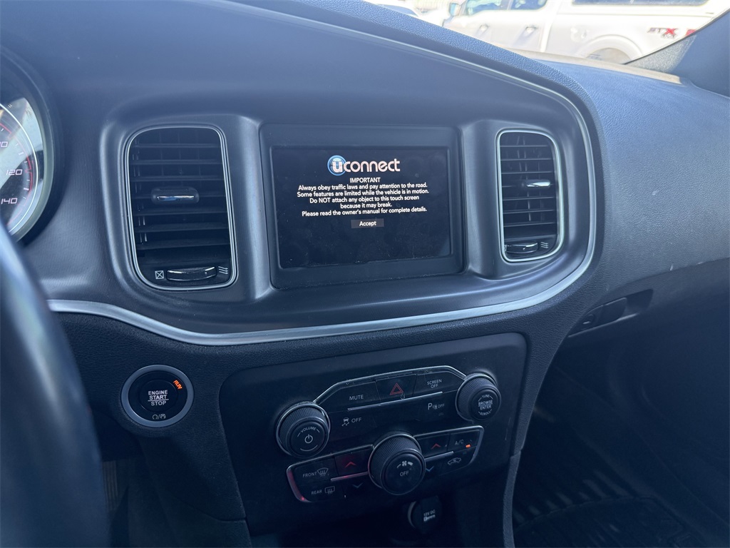 2020 Dodge Charger SXT Gray at Community Kia