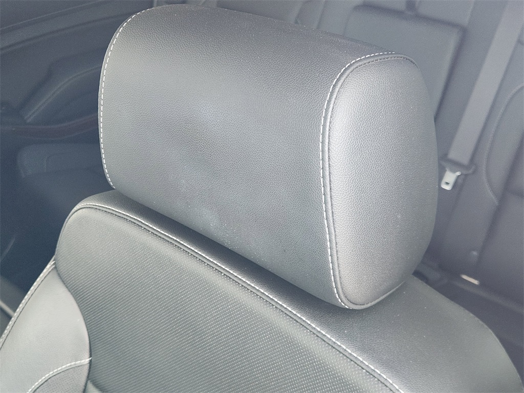 2020 GMC Yukon SLT White at DeMontrond Gulf Freeway