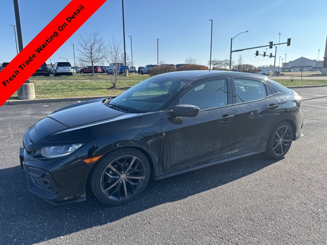 2021 Honda Civic Hatchback Sport's photo