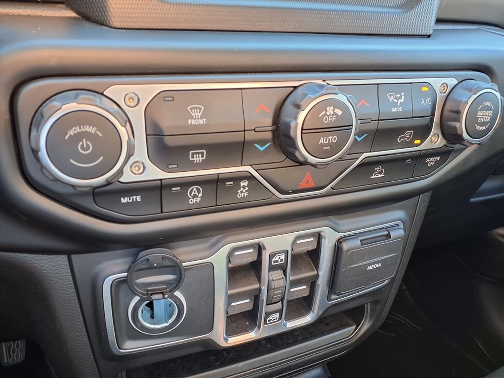 2023 Jeep Wrangler Sport S - 6