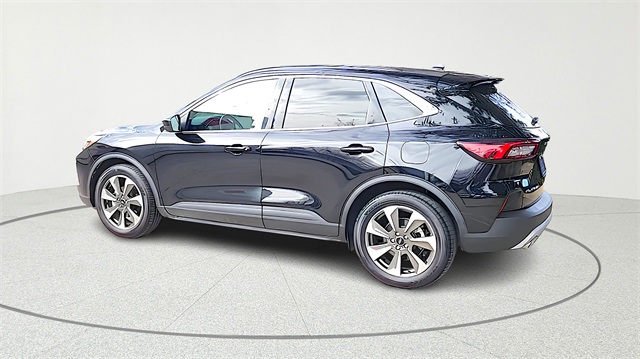 2023 Ford Escape Hybrid