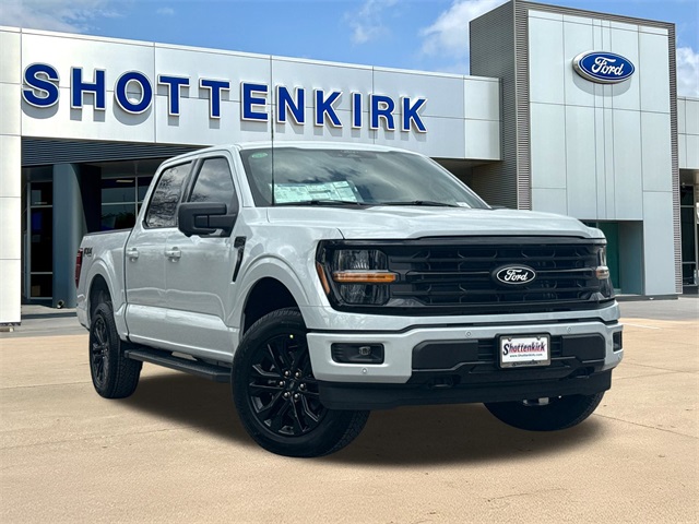 2025 Ford F-150 XLT SuperCrew 4WD