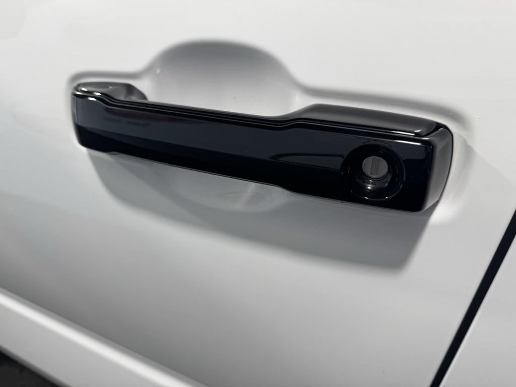 Thumbnail: 2025 Toyota Tacoma - 16